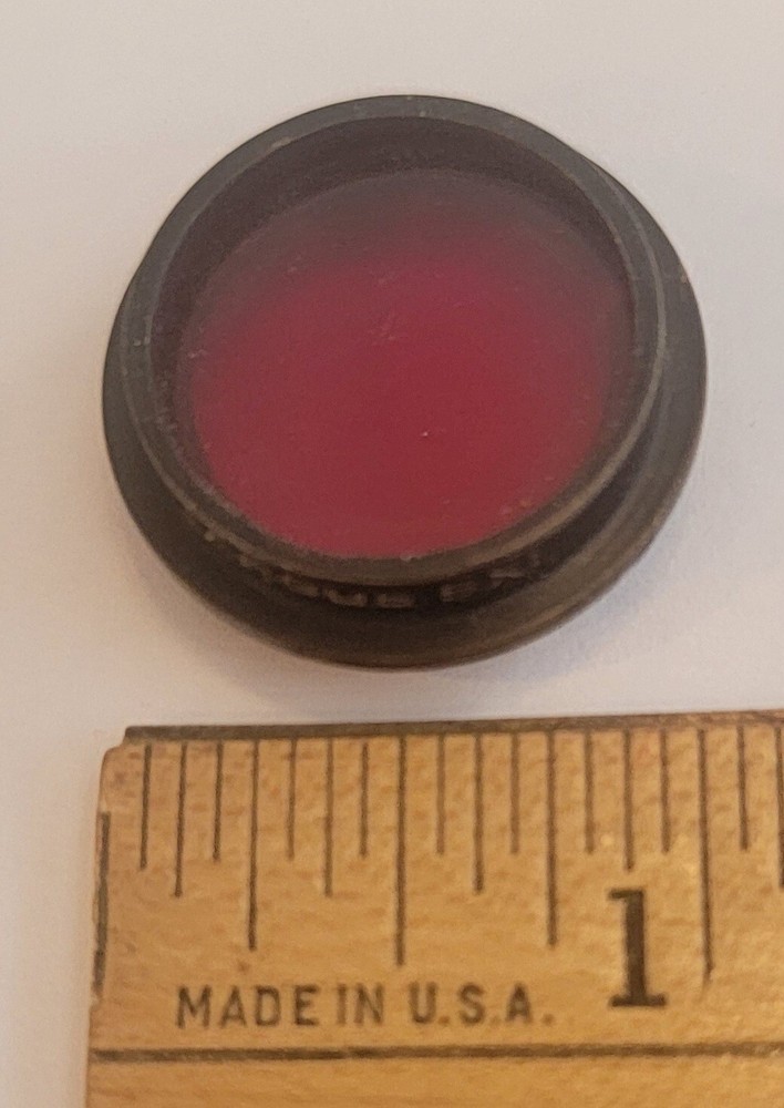 gargus 5x red lens Good Cond, 2" Round