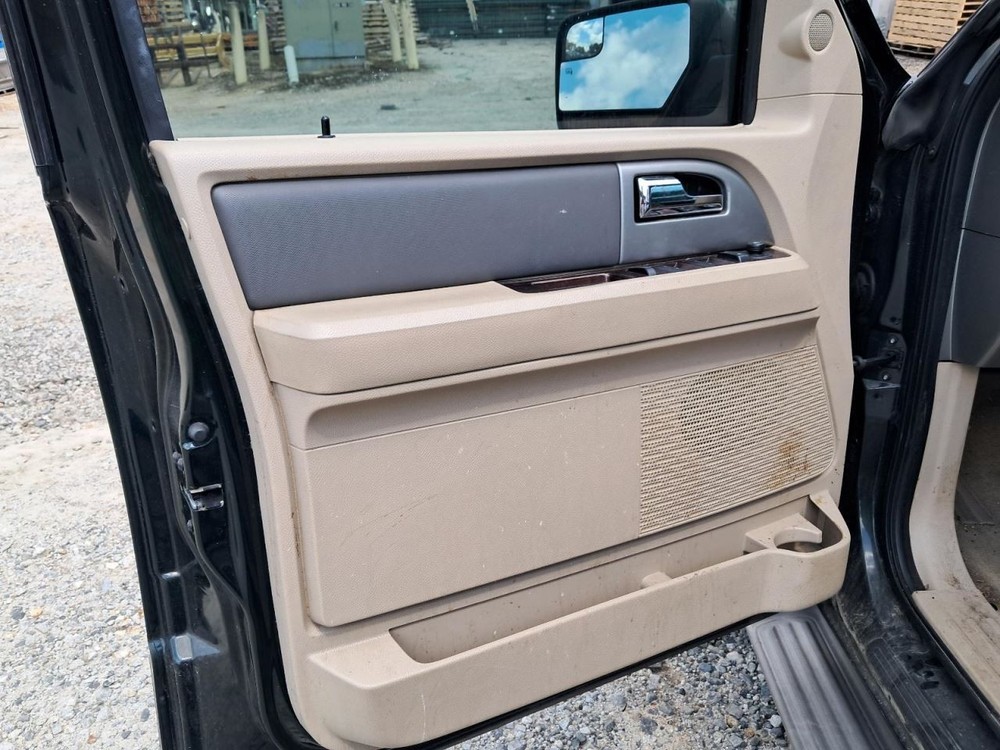 EXPEDITON 2014 Glove Box 4787883