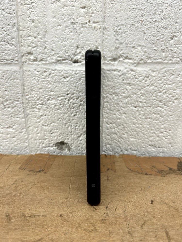 Medalight LP-100N Ultra-Thin LED Light Panel Negative and Slide Viewer