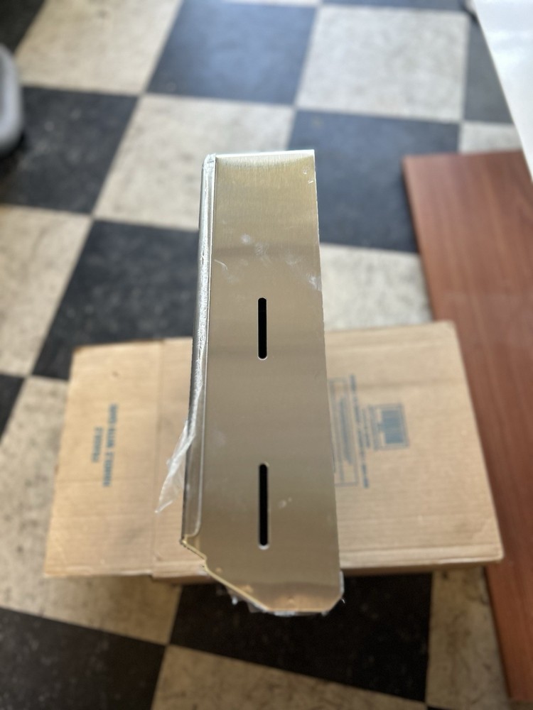 Bobrick 262 Paper Towel Dispenser Unit