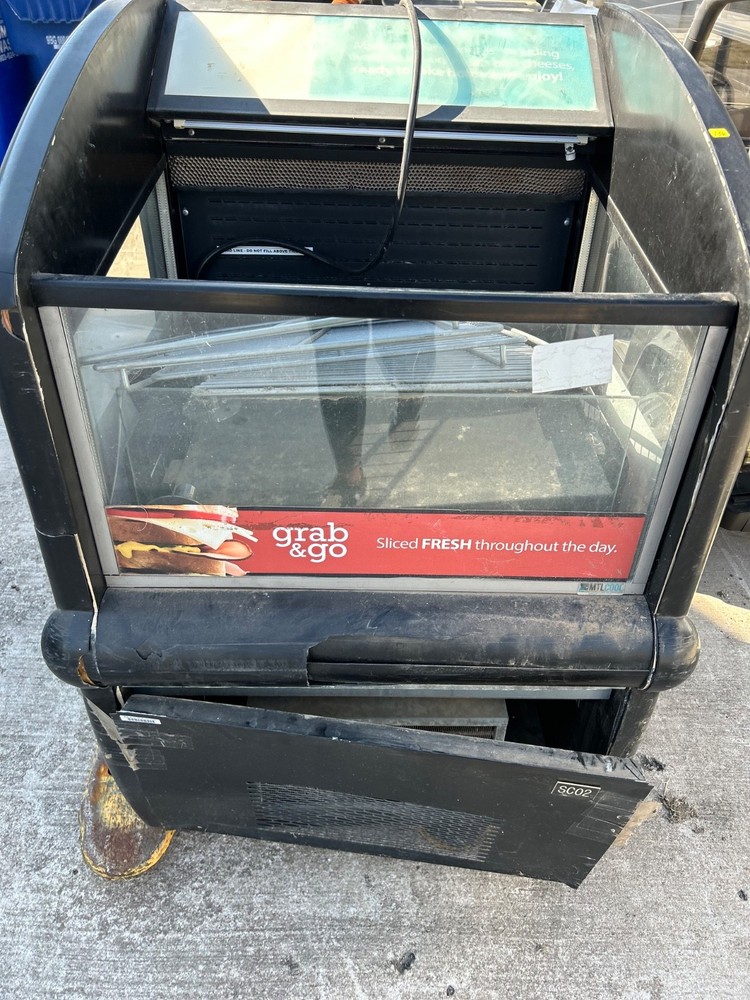 MTLCOOL oasis-30 Grab N Go cooler