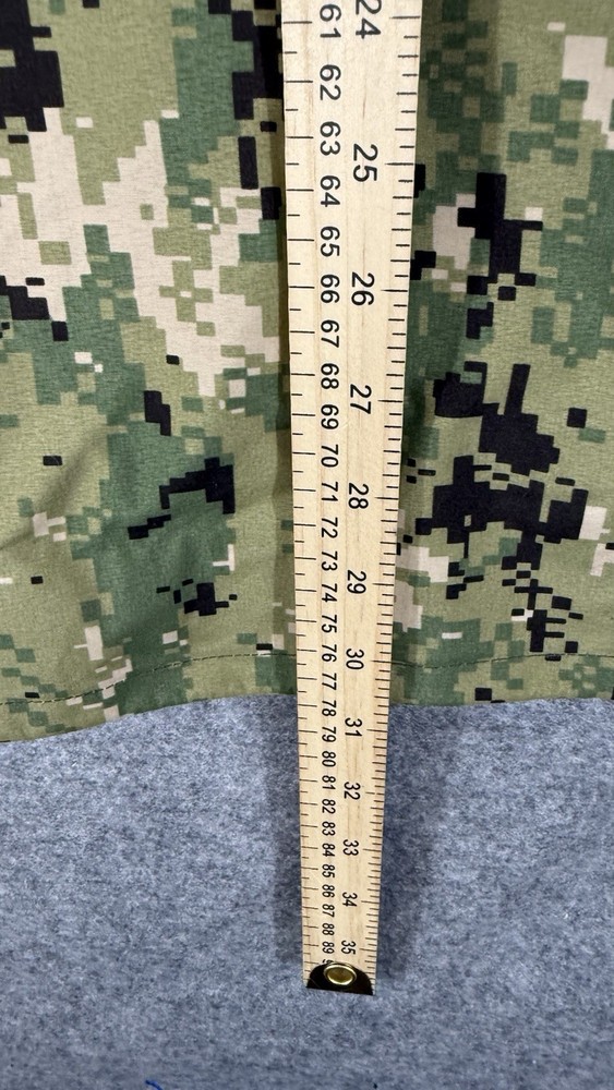 US Navy Working Uniform New Type III Parka Men Medium Regular Camouflage Goretex