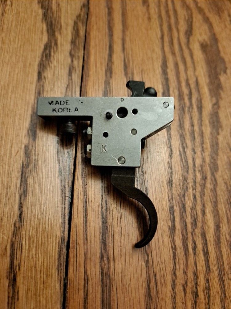 VINTAGE Knight LK-93 Muzzleloader Rifle Trigger Assembly With Screw-ALL ORIGINAL