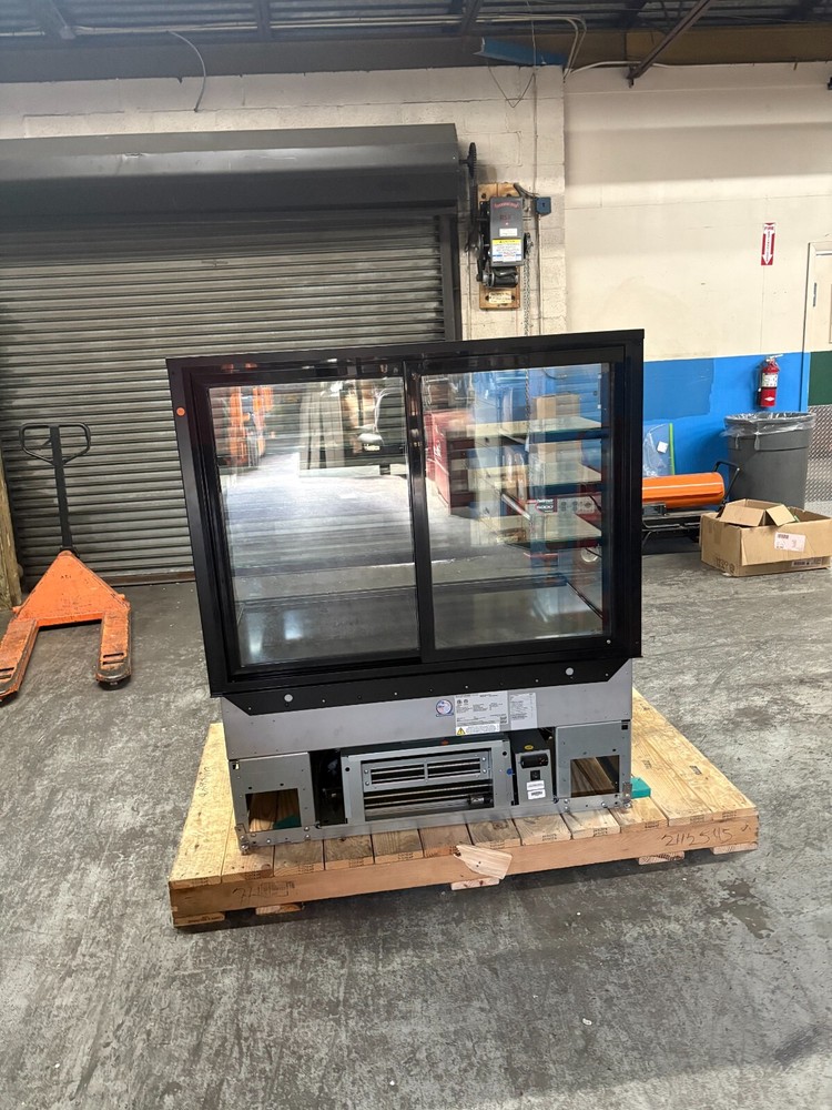 Service Refrigerated Slide In Counter Case
