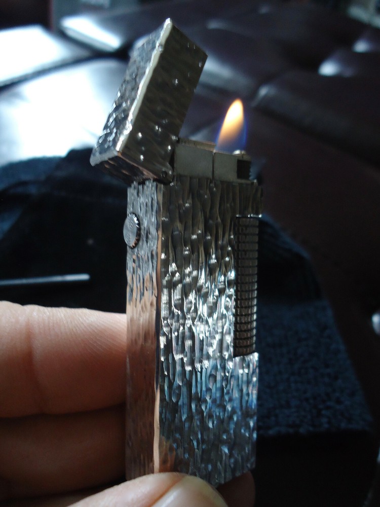 Dunhill Rollagas Lighter - Silver Plated - 'Bark' Pattern - Serviced