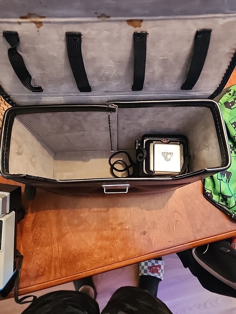 Kodak Instant Camera & ITT MagicFlash With Case