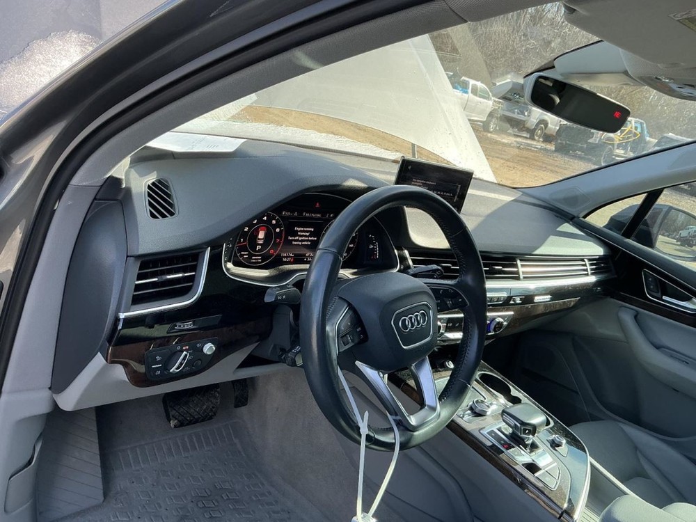 Q7 AUDI 2017 Glove Box 4939780