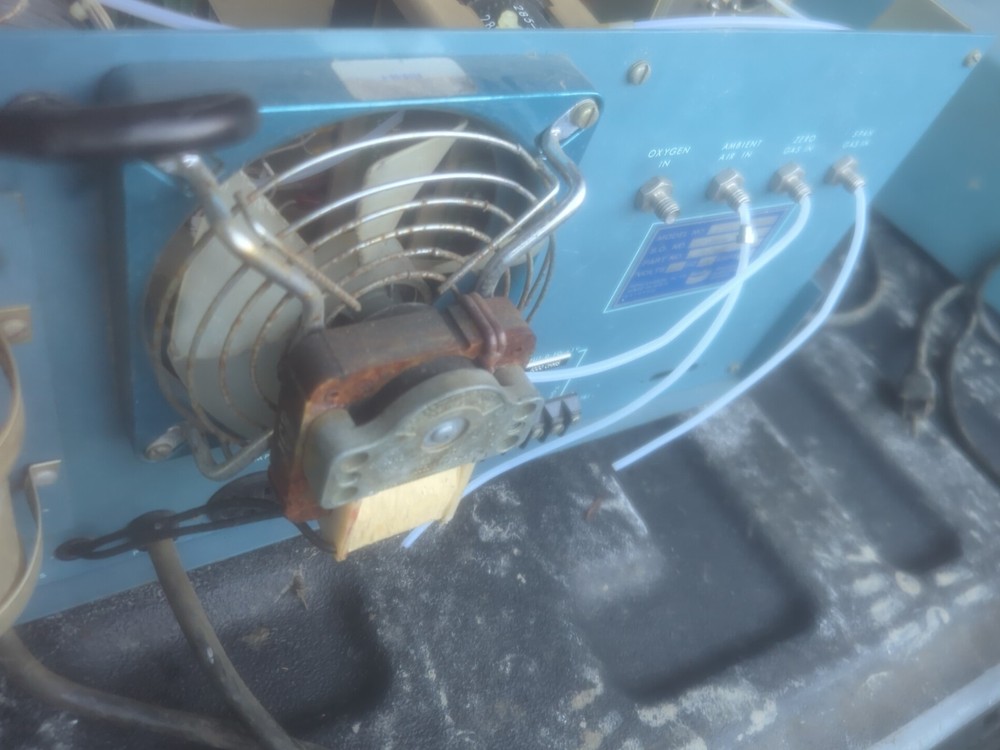 NO-NO2-NOX Analyzer Bendix Untested