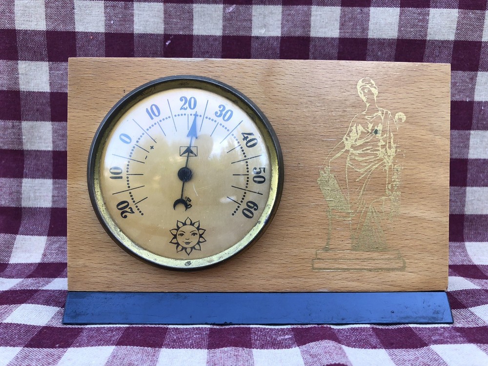 Soviet tabletop Barometer-Hygrometer atmospheric pressur USSR