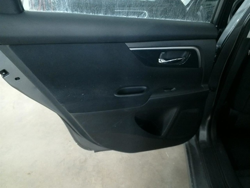 ALTIMA 2014 Antenna 104766091