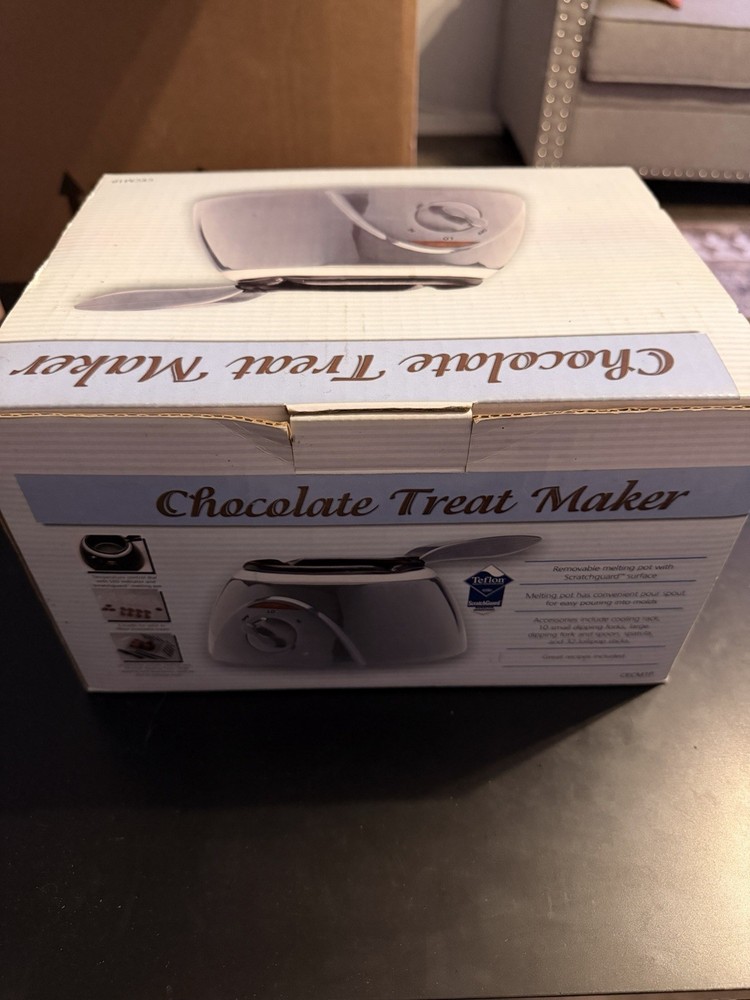 Cooking Essentials Chocolate Treat Maker