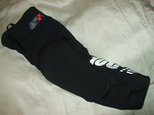 One (1) 100% Teratec Elbow Guard, XL