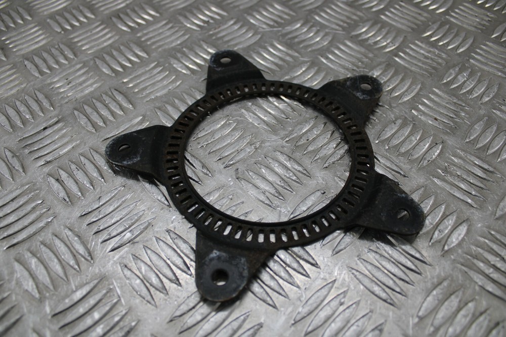 Honda CB 125 R 2018 front wheel ABS ring 2018 > 2020