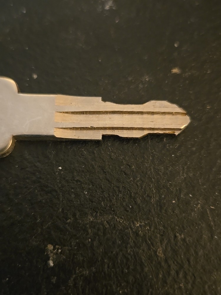 GREENWALD SENTINEL KEY CODED G2506 (3D5)