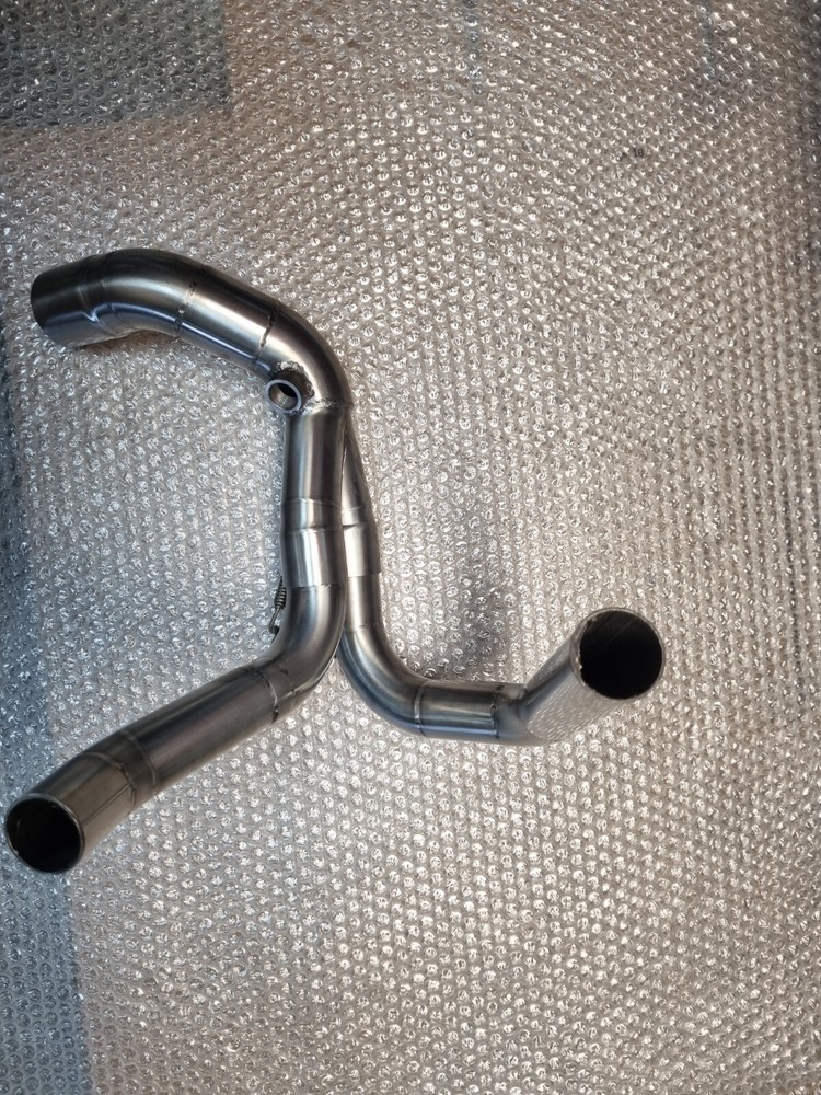 Gilera Gp 800 Exhaust Link Pipe