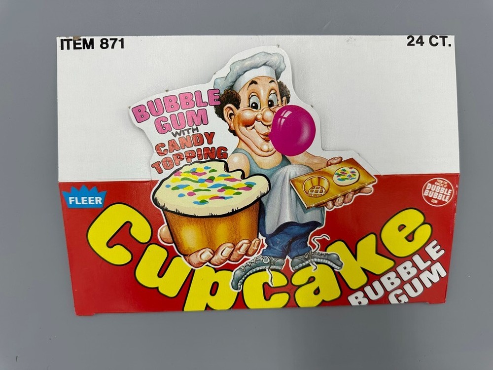 1980s Partial CUPCAKE Candy FLEER BUBBLE GUM Store Display Box Top Vintage