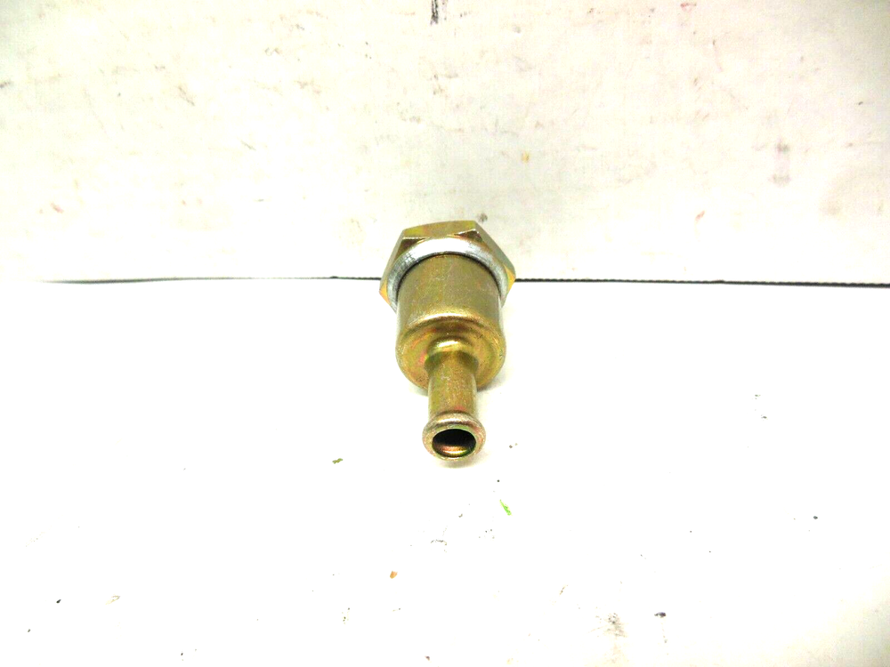 NOS FUEL FILTER FOR JOHN DEERE PMFF5014J FF5014