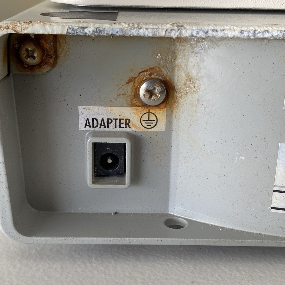 A&D GF-2000 Precision Lab Balance Compact Bench Scale Max 2100 g