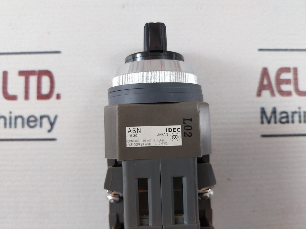 Idec ASN205S Selector Switch 600V 10A