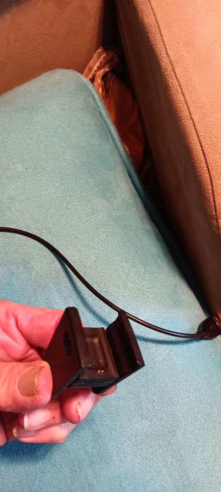 Fitbit Charger w/USB connection (binder clip style)