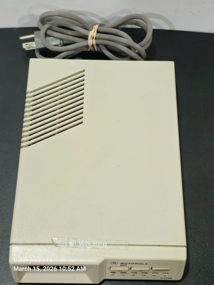 Motorola V.3229 14.4KBPS UDS Mount Modem LCD Display