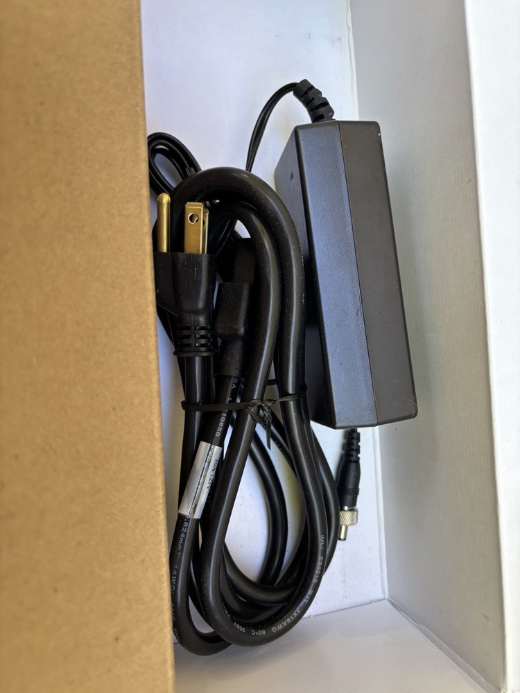 ATTO ThunderLink NT102 Thunderbolt 2 to SAS
