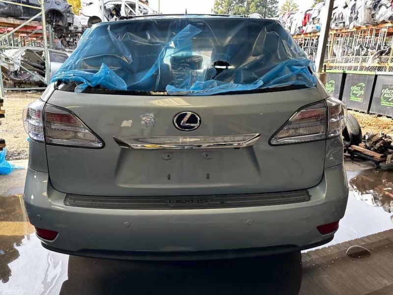 12 LEXUS RX450H JACK AND TOOL KIT