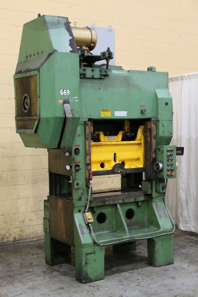 45 TON L & J SSDC PRESS: YODER #71087