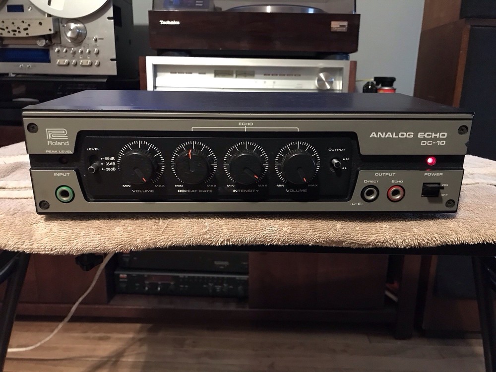 Roland DC-10 ANALOG ECHO