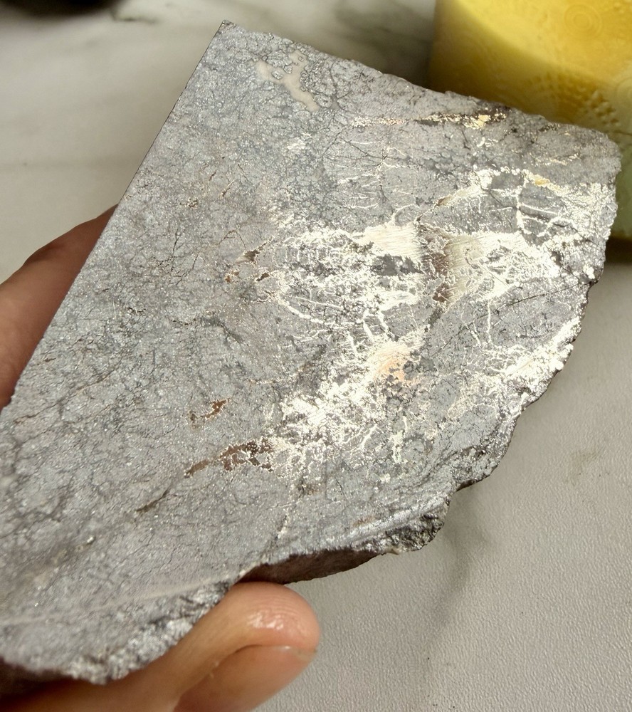 Silver Ore End Cut