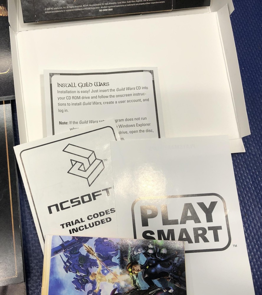 Guild Wars Nightfall Collector's Edition Box PC CD-ROM Game