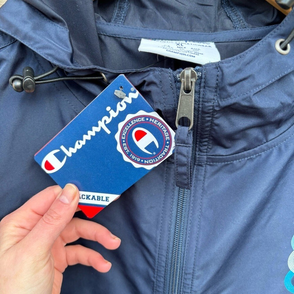 Champion Navy Blue 1/2 Zip Pullover Windbreaker Jacket