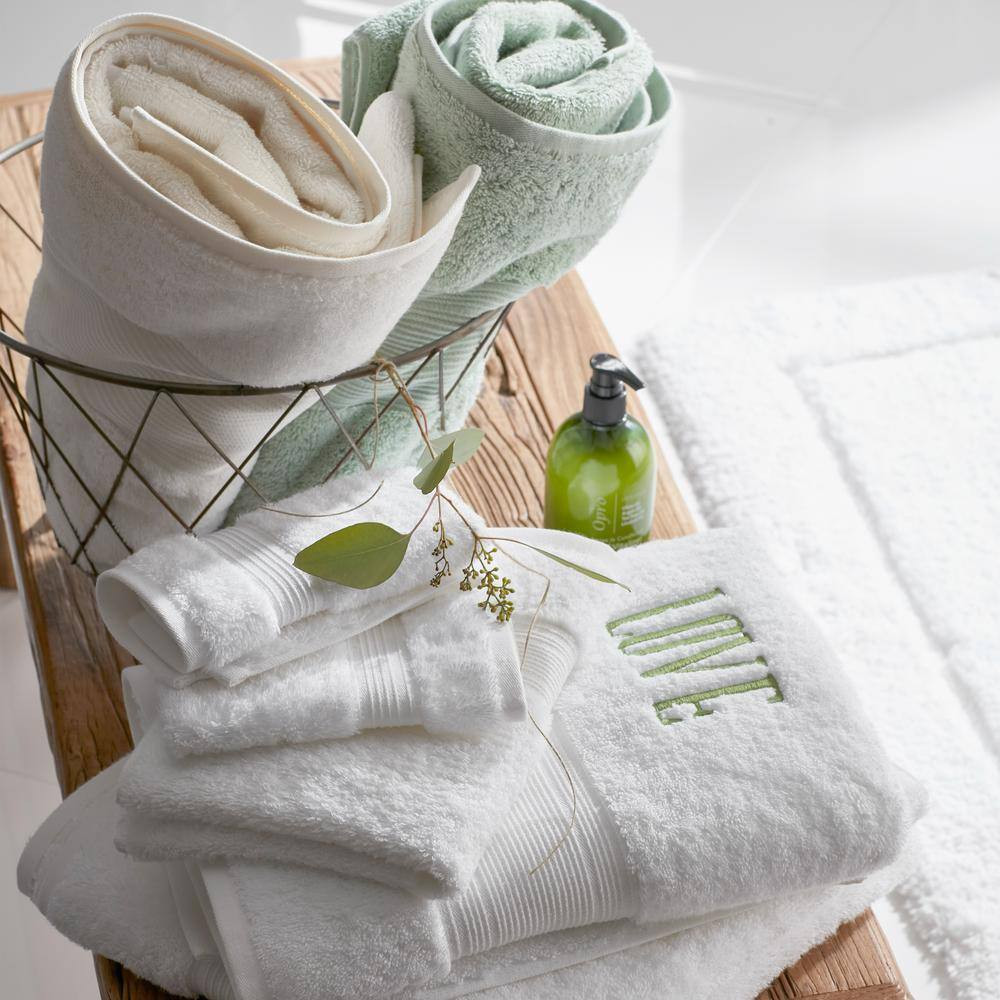 Legends Regal White Solid Egyptian Cotton Bath Towel