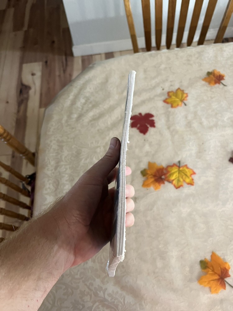 Staples Pull and Seal. Catalog Envelopes 6" x 9" White. 12 Envelopes. NEW