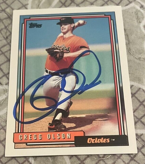 GREGG OLSON AUTOGRAPHED 1992  TOPPS CARD W/COA