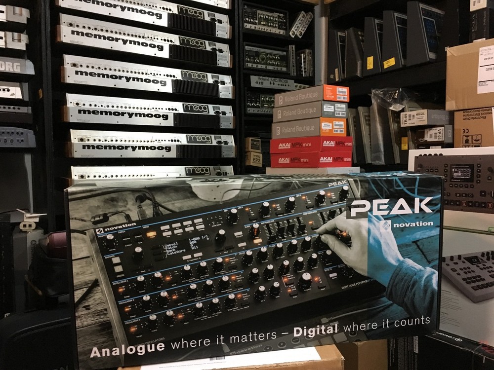 NOVATION PEAK Synthesizer 8 Voice synth module New //ARMENS//