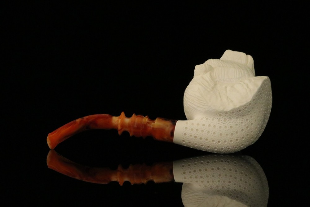 Bear Head Block Meerschaum Pipe with fitted case M3497