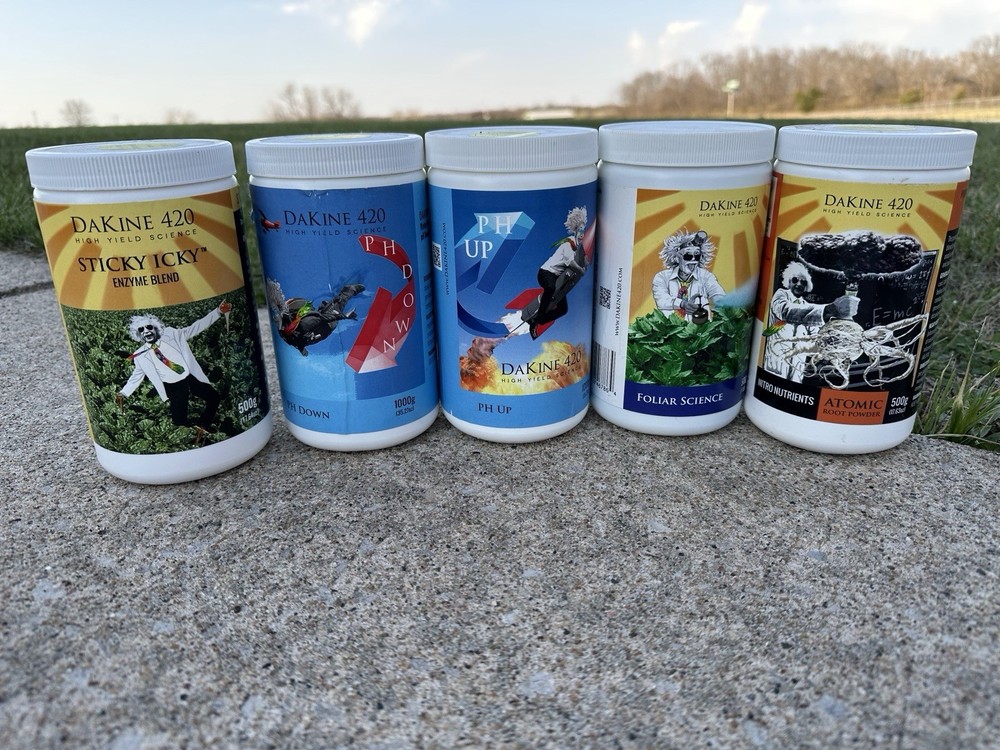 Dakine 420 Assorted Fertilizers