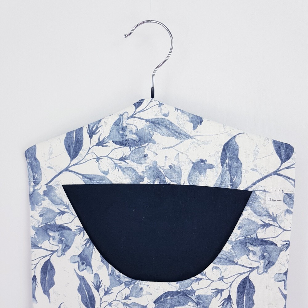 Peg Bag Handmade Blue White Leaf Print Lined Laundry Clothes Peg Holder