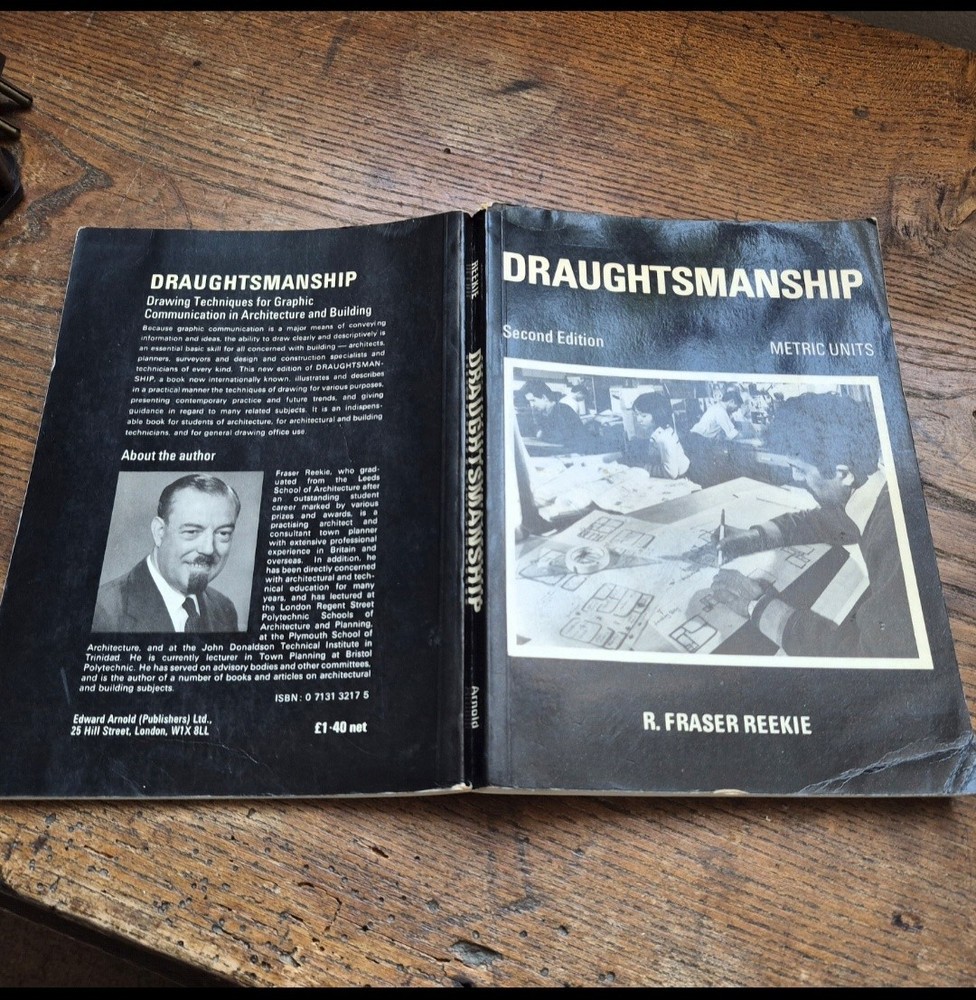 DRAUGHTSMANSHIP BOOK SECOND EDITION ,METRIC UNITS   232 PAGES 1973