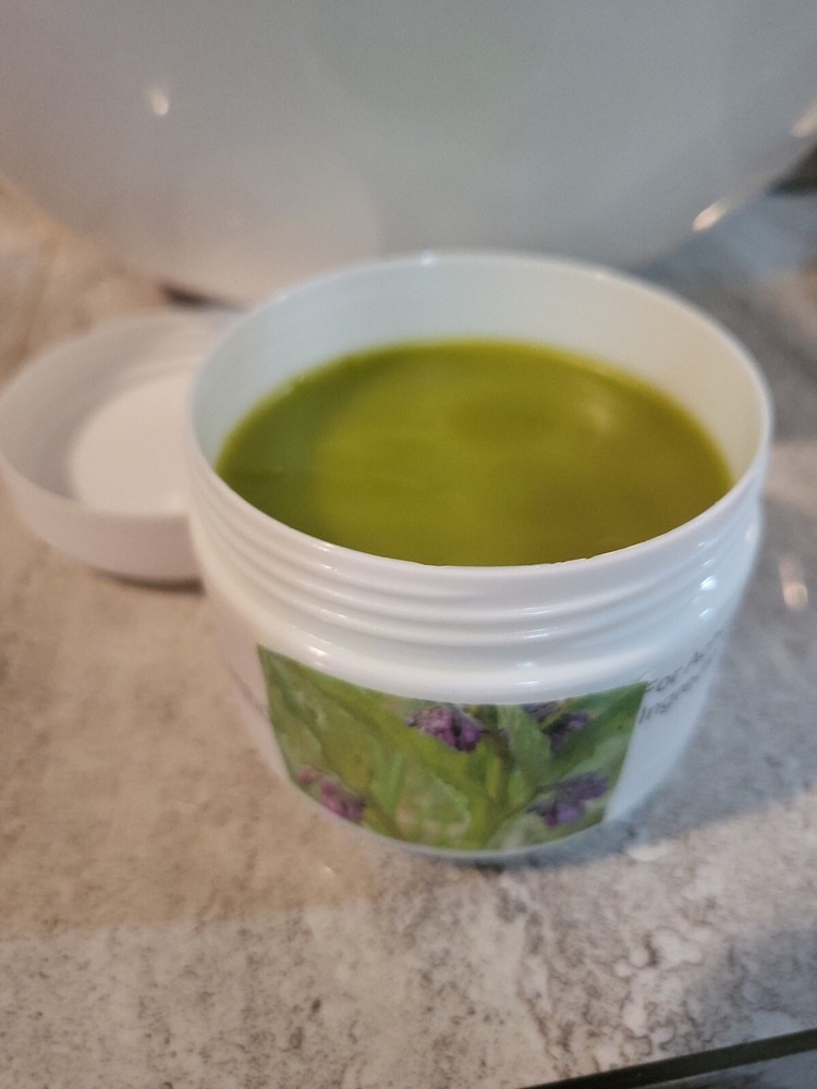 Comfrey Salves Rapid Healer Organic 4 OZ