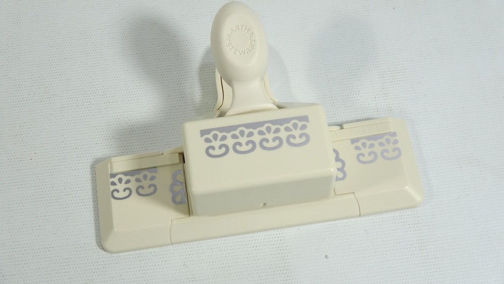 Martha Stewart Edge Punch Doily Lace Edge