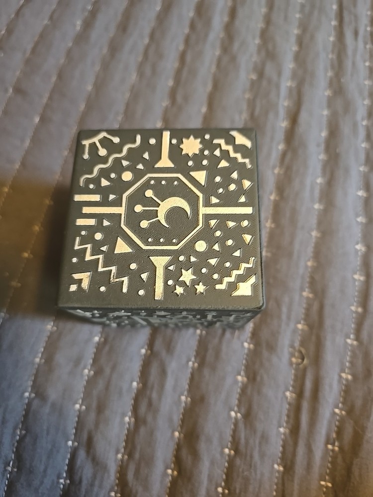 Merge Cube AR VR Augmented Reality Interactive Hologram