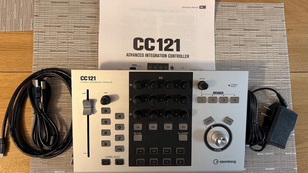 Steinberg CC121 Controller - w/USB-C &USB-B cables! Power Adaptor. Barely Used!