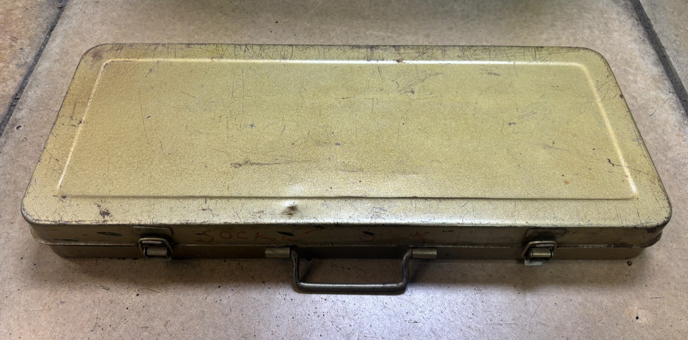 Vintage Hilka 24 piece Socket Set