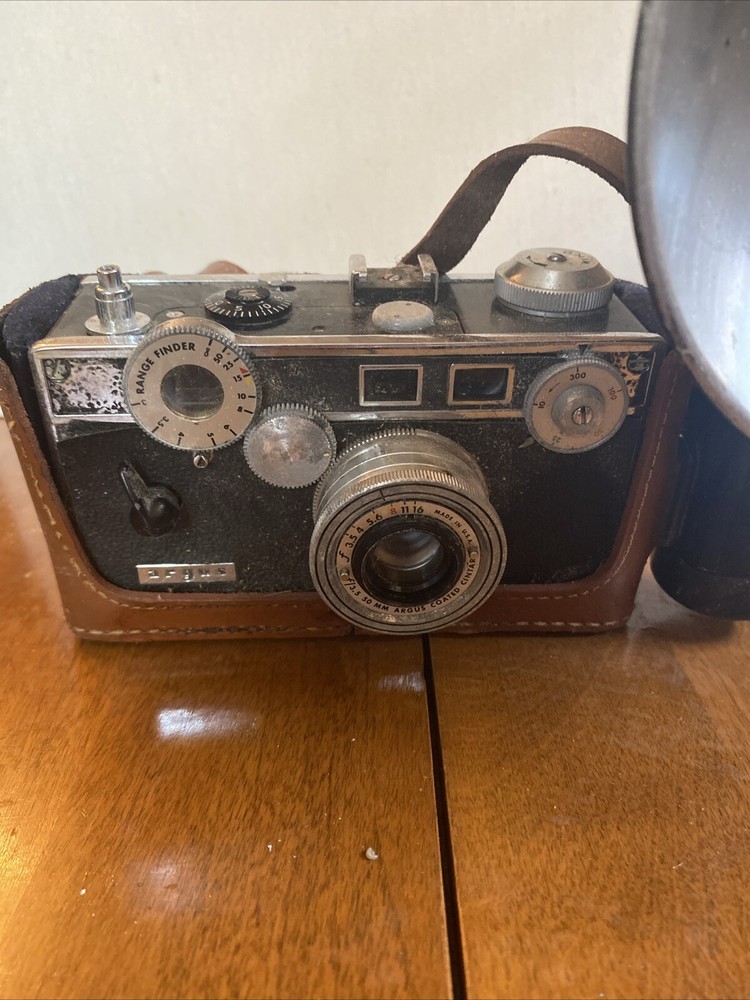 Vintage Argus Autronic 35mm Rangefinder Camera with Flash Unit - Untested