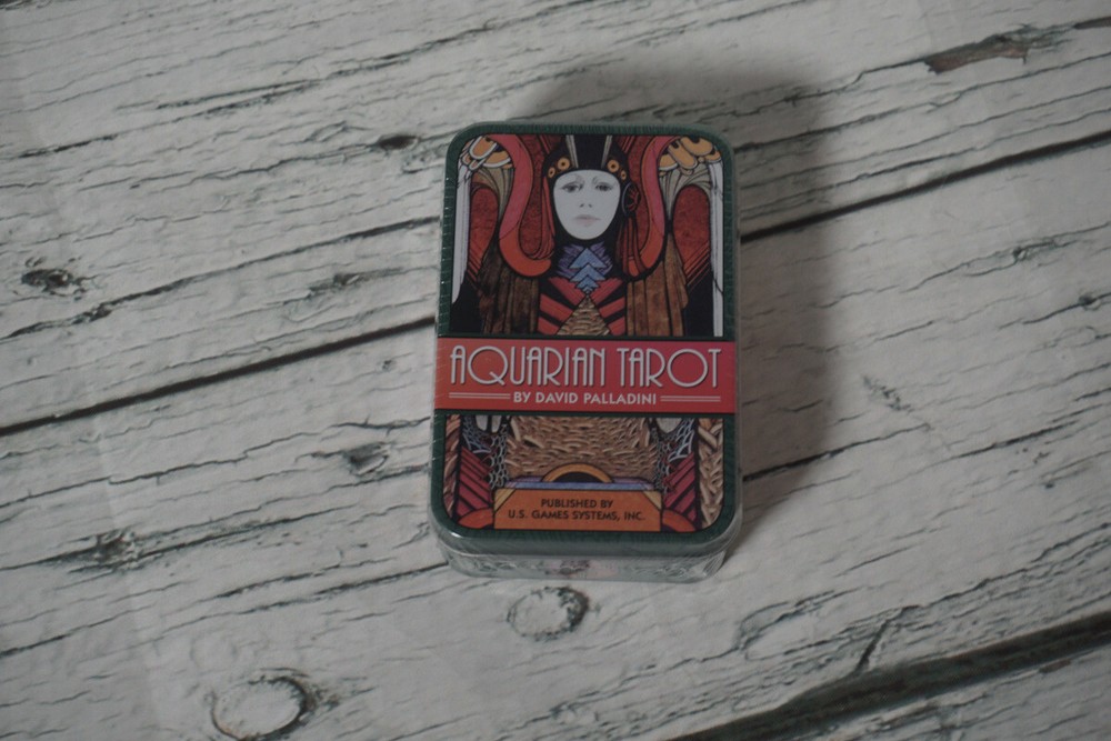 Aquarian Tarot Deck in a Tin (Pocket Size Cards)