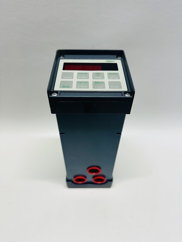 NEW Foxboro 873PH-AIYFGZ Conductivity Analyzer