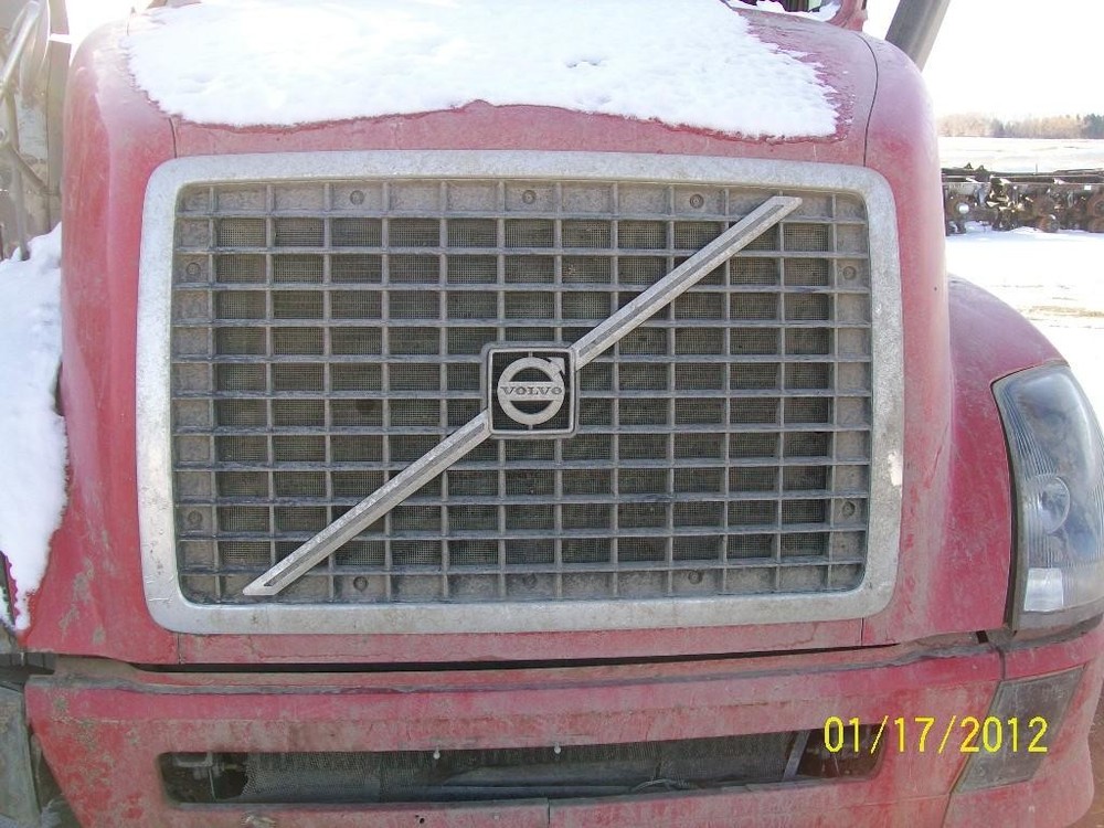 For 2006 VOLVO VNL 2003-2018 GRILLE , MT