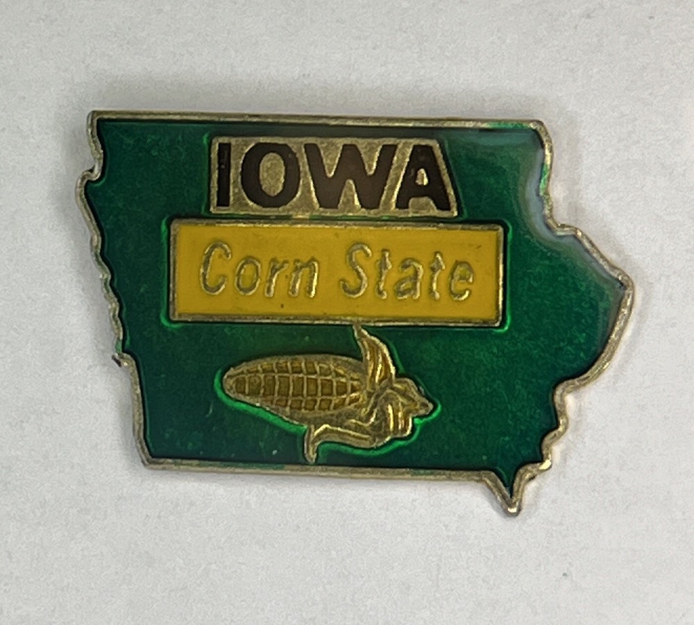 Iowa Lapel Pin State Shaped Souvenir  Corn State